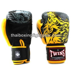 Twins Boxing Gloves Thaiboxing "Wolf" FBGVL3-50 | Gloves