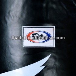 Fairtex Muay Thai Boxing heavy bag HB-6 "Banana" unfilled | Equipments
